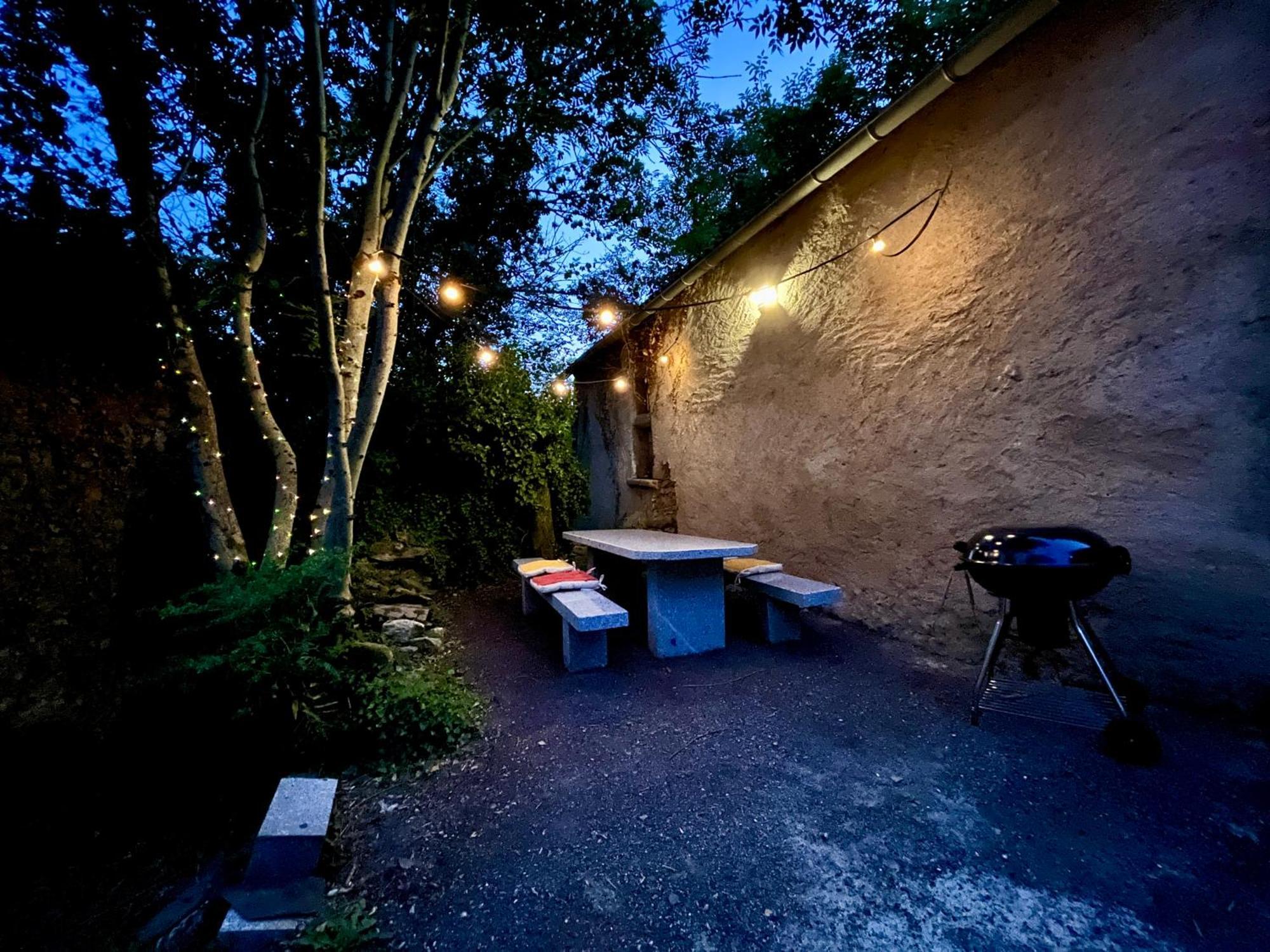 Parenthese En Foret - Lodge Baliveau Le Bez  Exterior photo