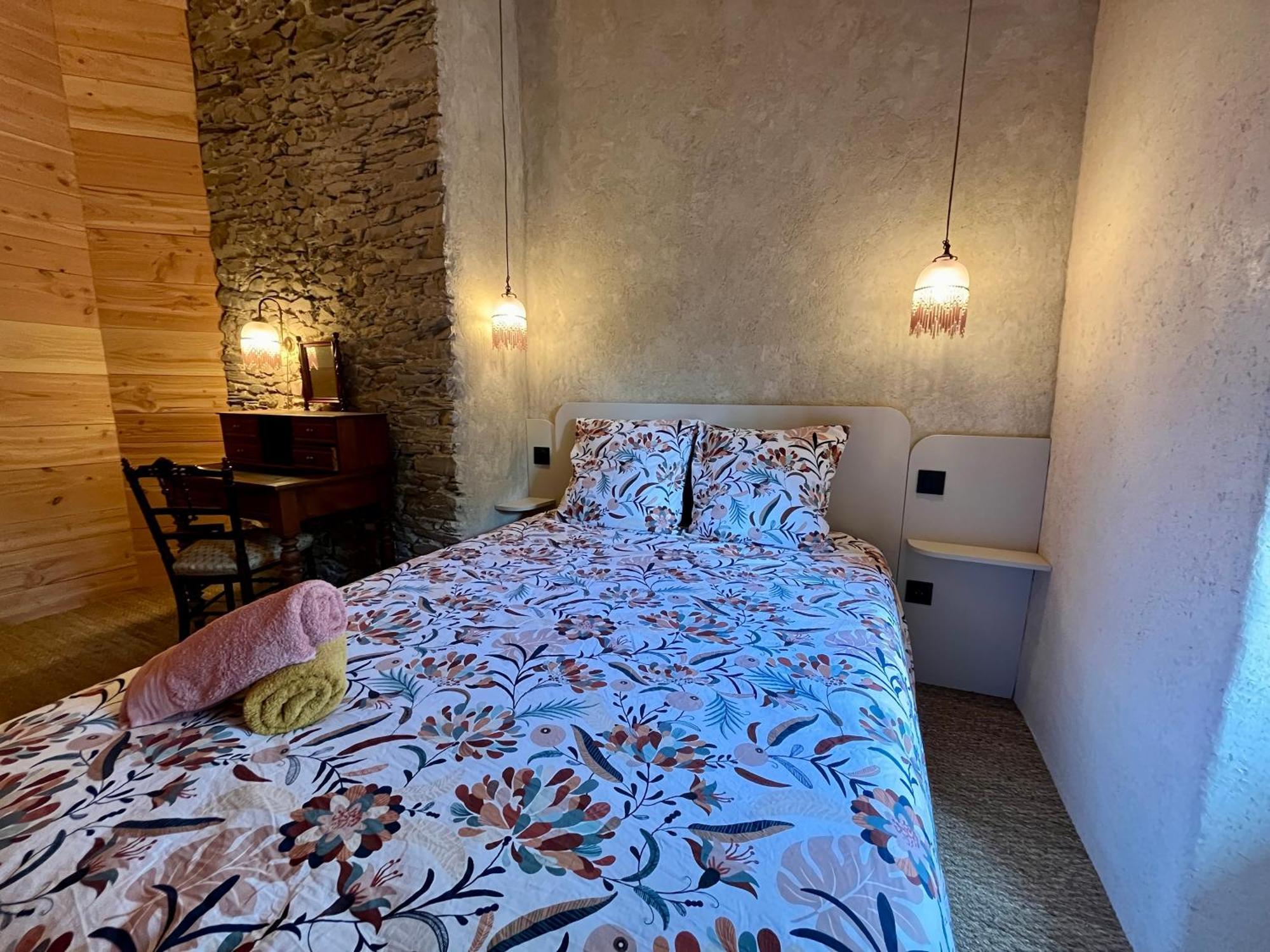 Parenthese En Foret - Lodge Baliveau Le Bez  Exterior photo